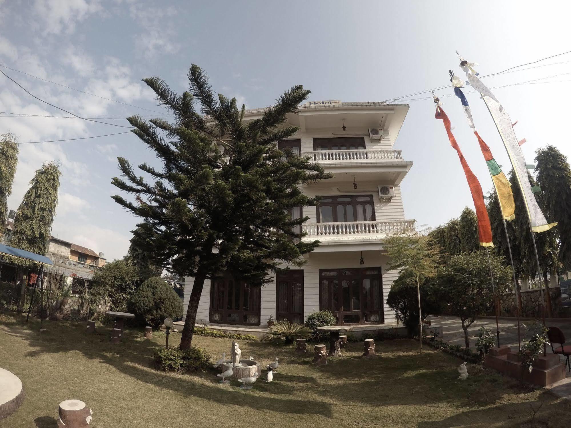 Hotel Dream Pokhara Kültér fotó